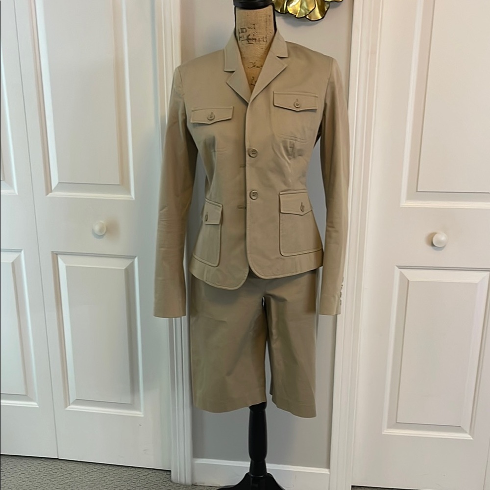 Victoria's Secret Tan Shortssuit Elegant Tailored Fit